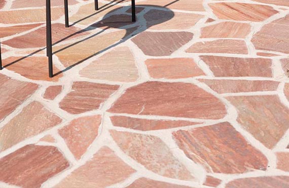 Ακανόνιστη Ρόζα Νορμάλ